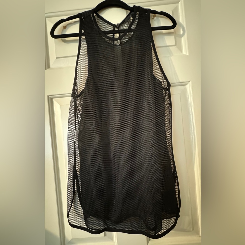 Gucci women’s top size M brand new